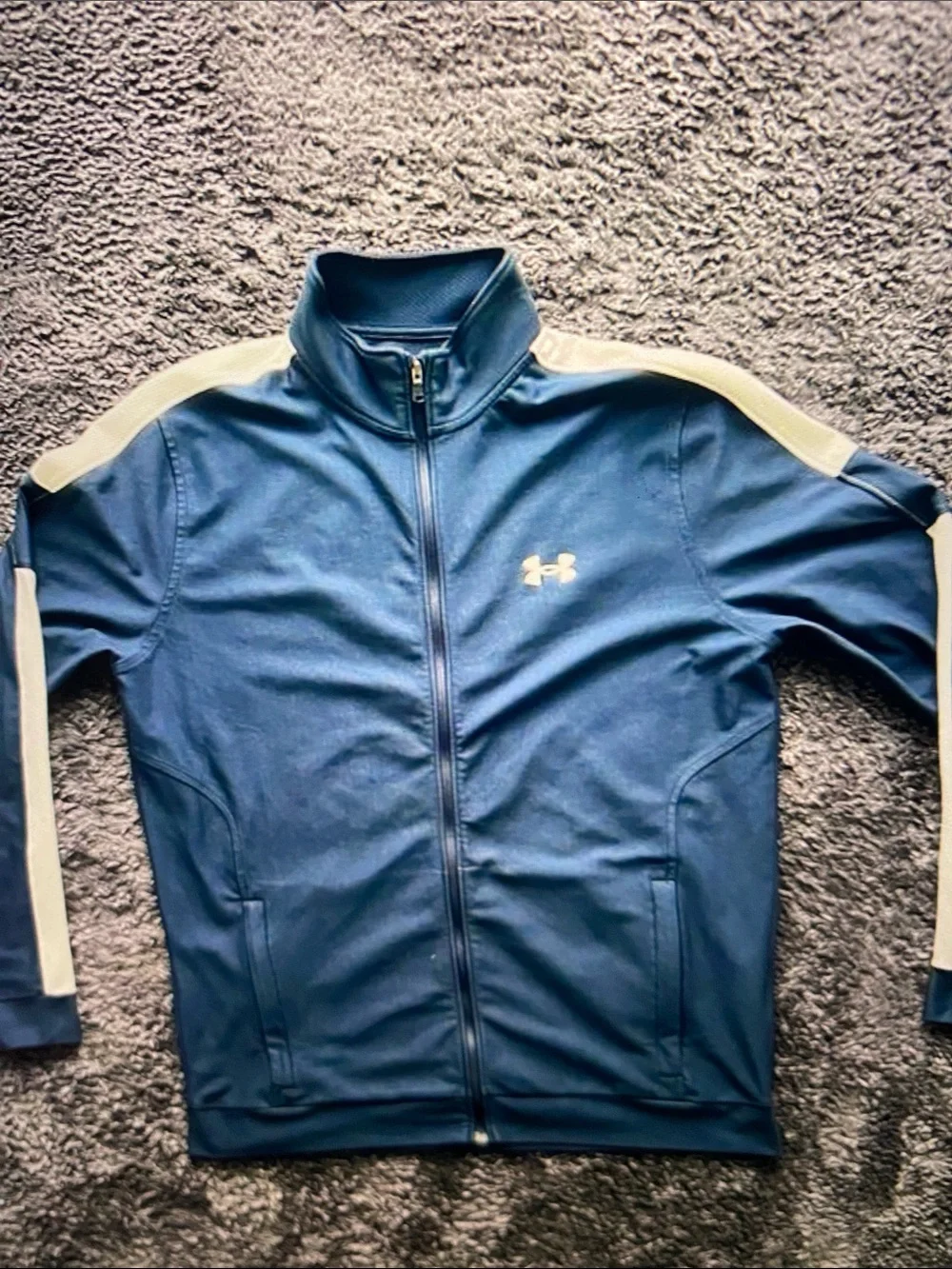 Under Armour Men’s Navy Track Jacket with Cream Shoulder Stripes